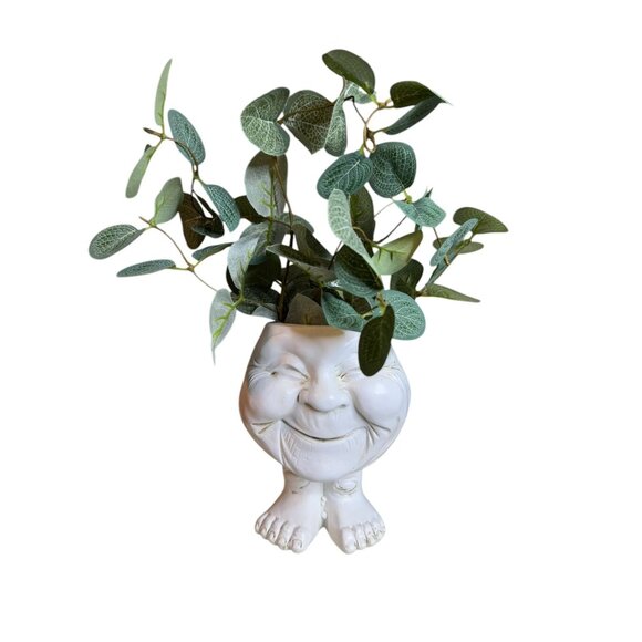 Whimsical White Resin Face Planter With Feet - Picture 3 of 11